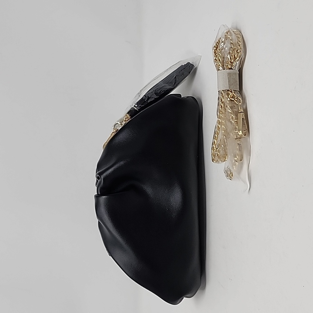 Understated Leather Black Pouch